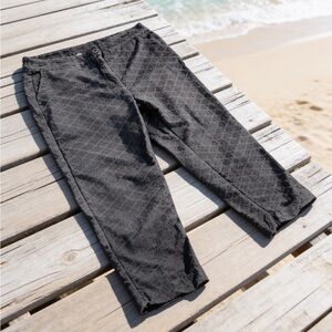 LULU-B WOMENS PANTS BLACK SIZE 6 CROPPED ANKLE AND EYELET DESIGN